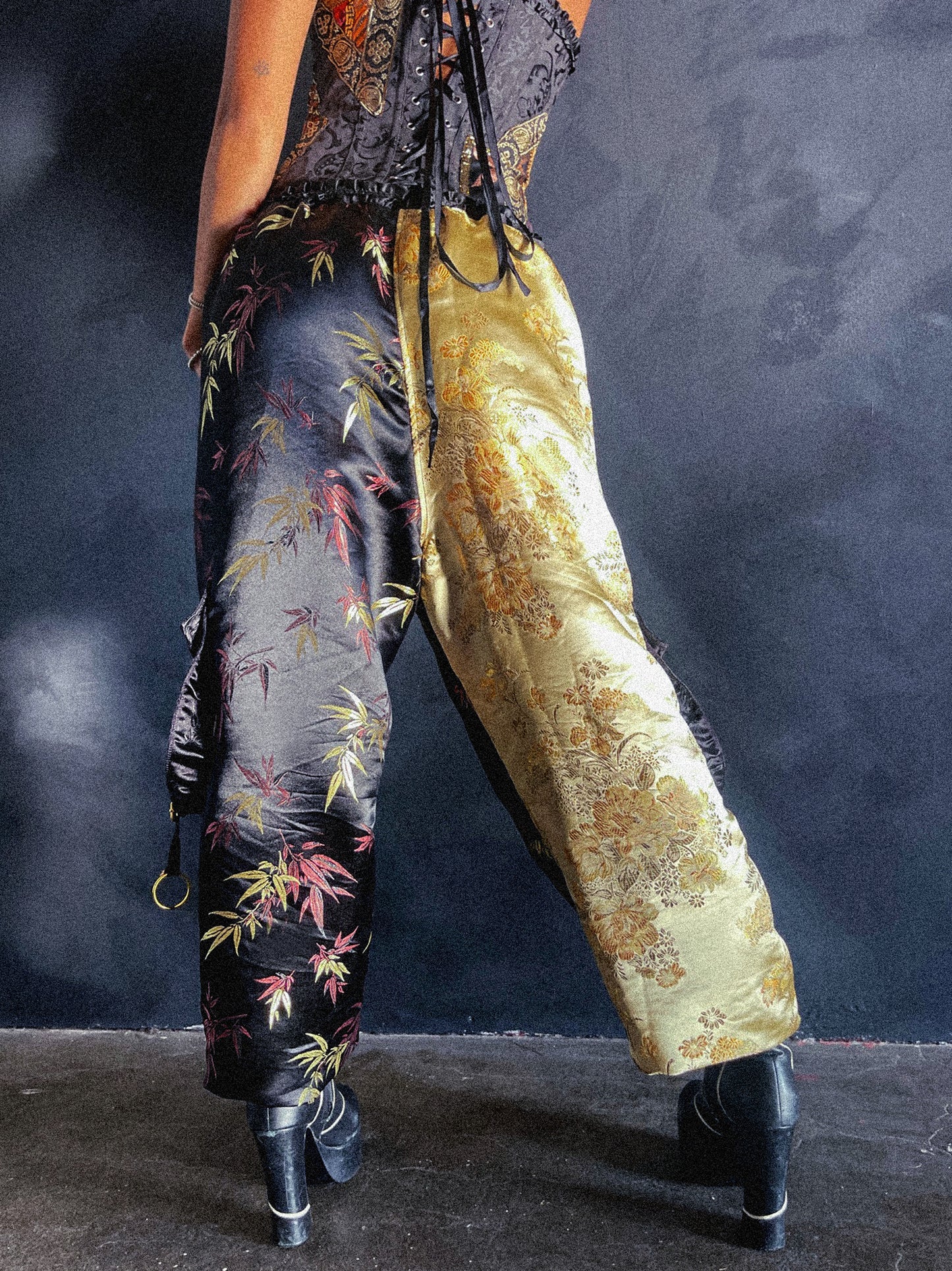Eclipse Unisex Oversized Cargo Pants image 7