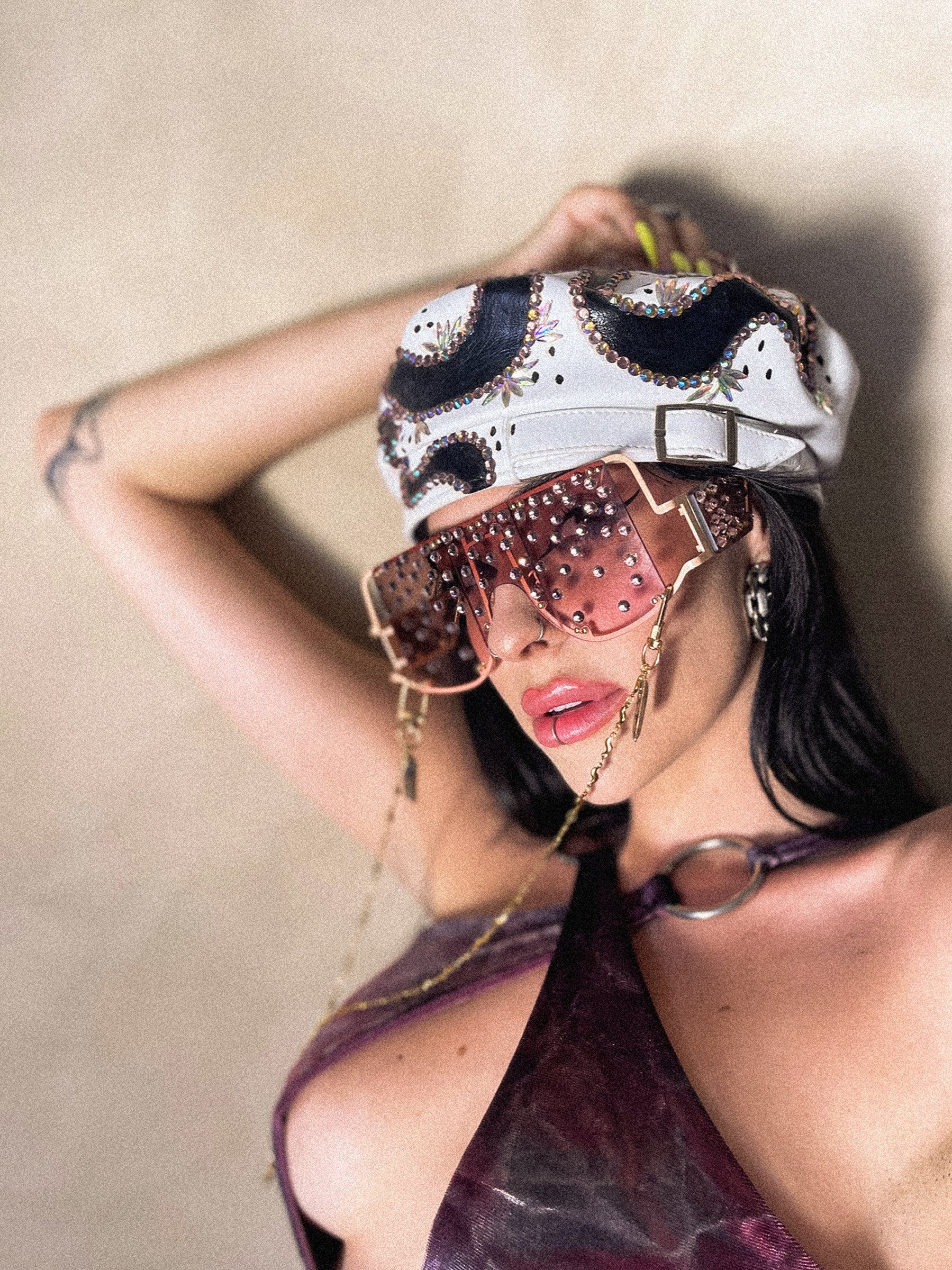 White Orchid Vine Beret image 3