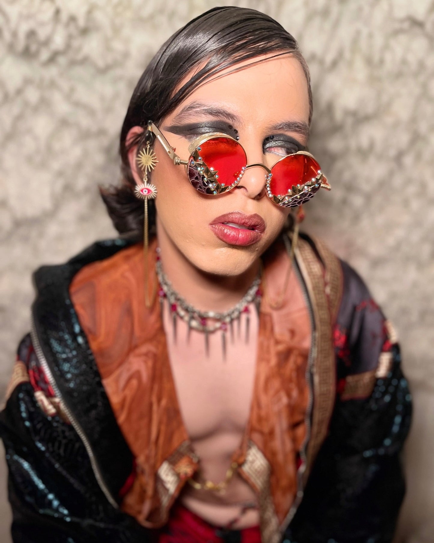 Medusa's Circle Shades - Red image 0