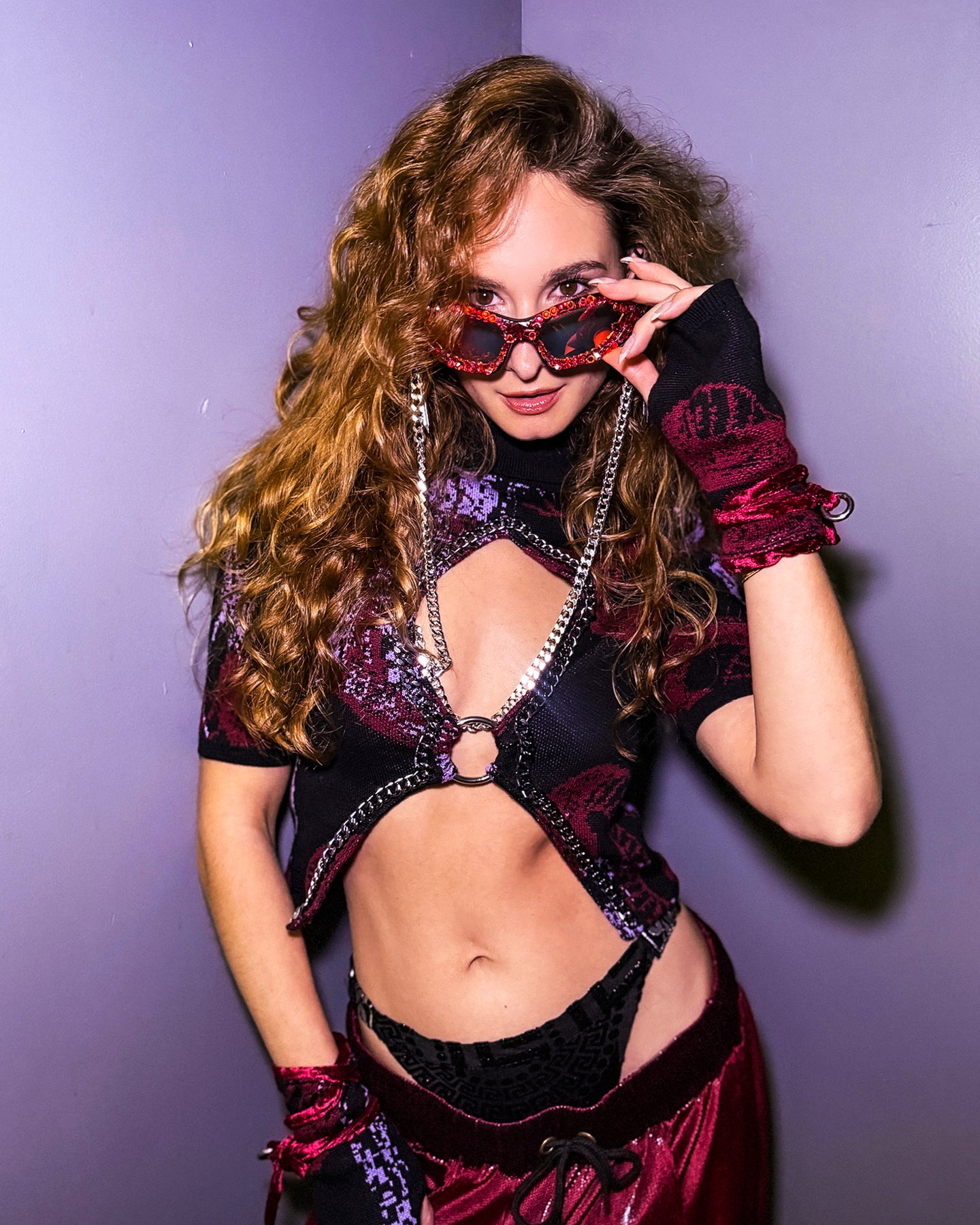 Crimson Slither Top & Gloves Set