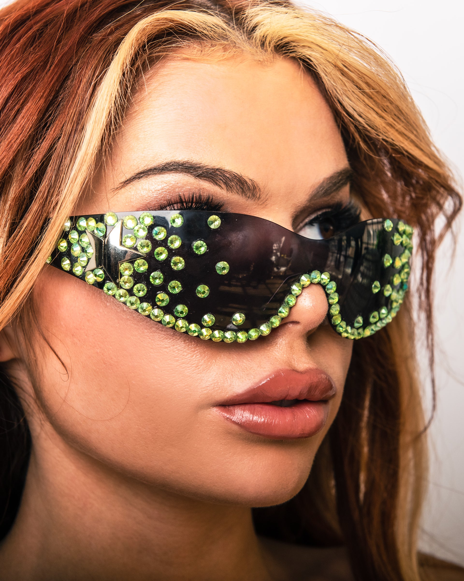 Chrysoprase Diva Shades image 3